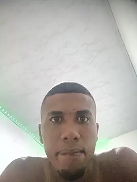 Snapshot of Briian_bigcock chatting on 3, 6, 2026 Briian bigcock online show from 3, 6, 2026