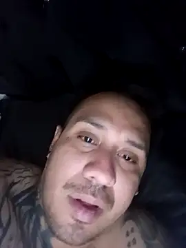 Alessroiyaru online show from 4, 12, 2025