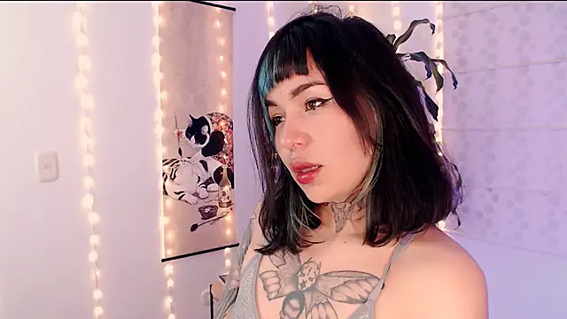 justmartina  online show from 11, 3, 2026