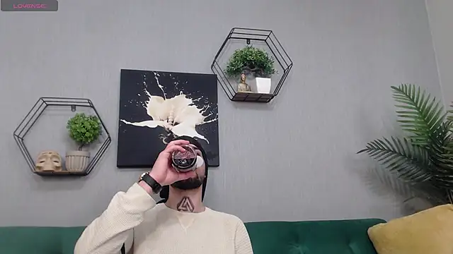 KaneHunter online show from 8, 4, 2026