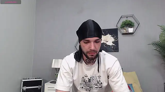 Snapshot of KaneHunter chatting on 27, 4, 2026 KaneHunter online show from 27, 4, 2026