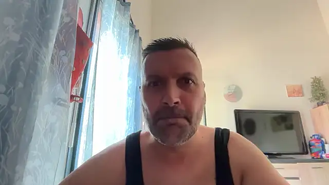Snapshot of coolsmith81 chatting on 24, 6, 2026 coolsmith81 online show from 24, 6, 2026