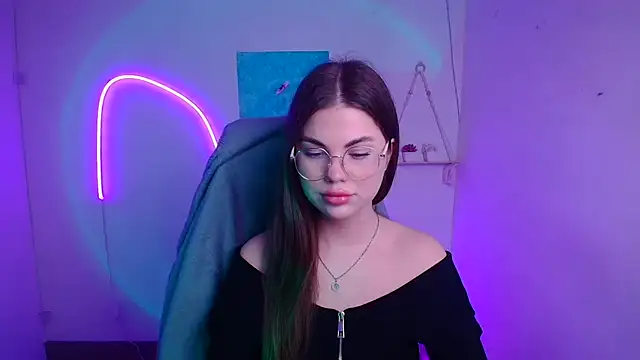 Violetta Brilliant online show from 8, 1, 2026