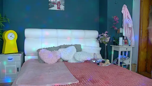 Snapshot of Cougar_Milff chatting on 21, 4, 2026 Cougar Milff online show from 21, 4, 2026