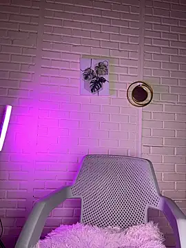 RosseBella  online show from 6, 1, 2026