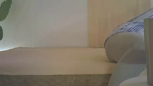 Snapshot of kyono-iyashi chatting on 25, 4, 2026 kyono-iyashi online show from 25, 4, 2026