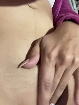 Emergenciaa0925 online show from 8, 1, 2026