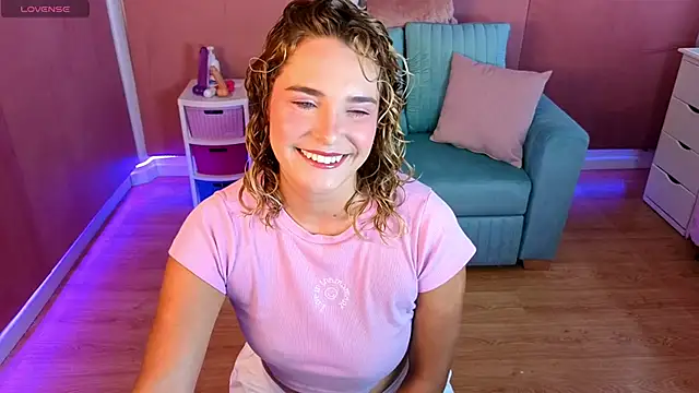 Snapshot of AdharaWo chatting on 29, 11, 2025 AdharaWo online show from 29, 11, 2025