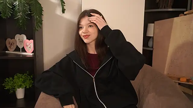 Snapshot of HalleyMedearis chatting on 1, 12, 2025 HalleyMedearis online show from 1, 12, 2025