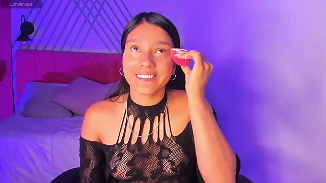 Snapshot of Kari_Kaory chatting on 29, 5, 2026 Kari Kaory online show from 29, 5, 2026