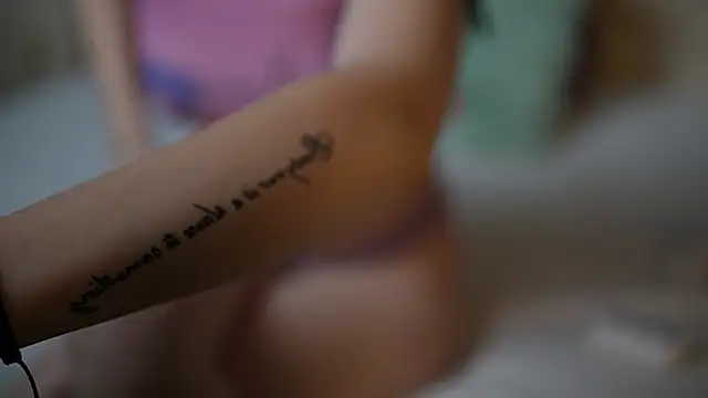 JosieLili online show from 8, 1, 2026