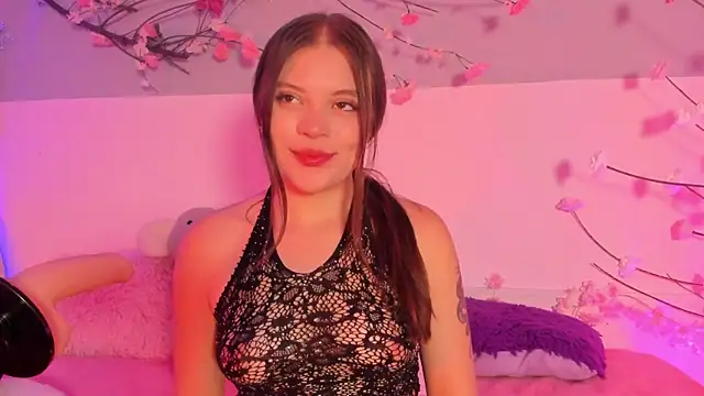 Snapshot of apleepleassure chatting on 26, 6, 2026 apleepleassure online show from 26, 6, 2026