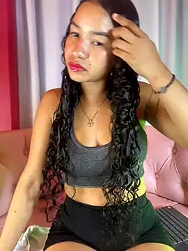 Snapshot of ZoeyFierce chatting on 29, 4, 2026 ZoeyFierce online show from 29, 4, 2026