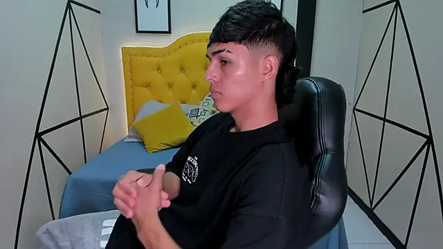 Ethan Jamees online show from 6, 2, 2026