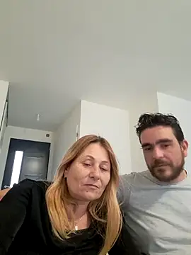 Snapshot of Le_fantasme chatting on 3, 5, 2026 Le fantasme online show from 3, 5, 2026
