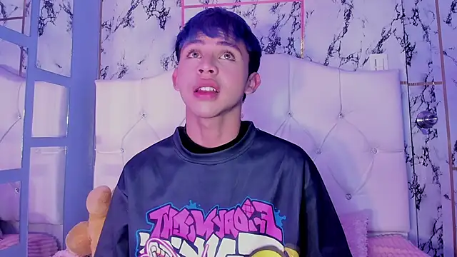 Snapshot of Prince_Apolo chatting on 3, 12, 2025 Prince Apolo online show from 3, 12, 2025