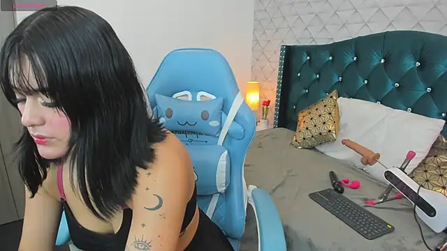 Snapshot of Valery_jame chatting on 4, 5, 2026 Valery jame online show from 4, 5, 2026