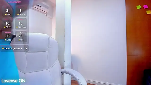 Snapshot of marilyn_noctis chatting on 2, 12, 2025 marilyn noctis online show from 2, 12, 2025