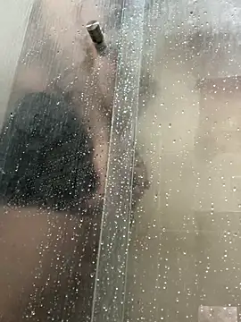 Snapshot of Criss_____ chatting on 27, 11, 2025 Criss online show from 27, 11, 2025