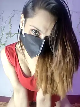 HONEY BEBS online show from 13, 12, 2025