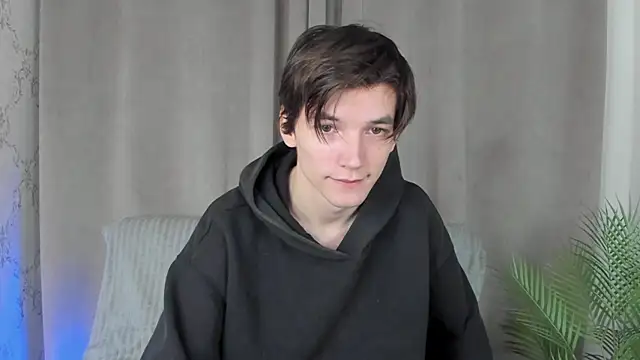 Collin Carp online show from 3, 12, 2025