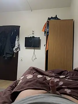 Snapshot of brt2552 chatting on 4, 3, 2026 brt2552 online show from 4, 3, 2026