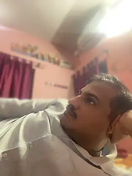 Saxymood1111 online show from 13, 4, 2026