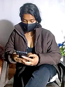 Snapshot of pooja199 chatting on 14, 12, 2025 pooja199 online show from 14, 12, 2025