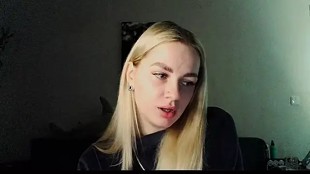 Whitehex666 online show from 3, 12, 2025