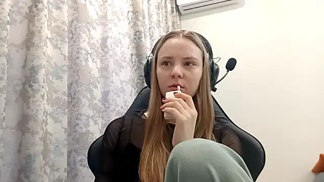 CrackShirker online show from 23, 12, 2025