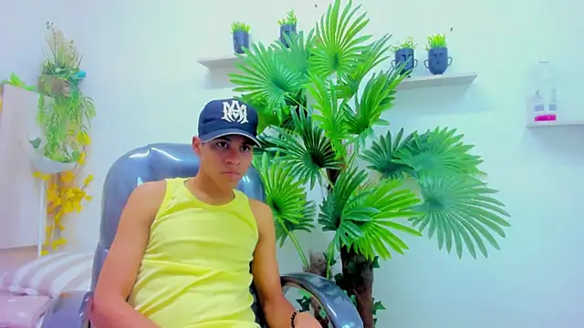 MorochoHott online show from 27, 11, 2025