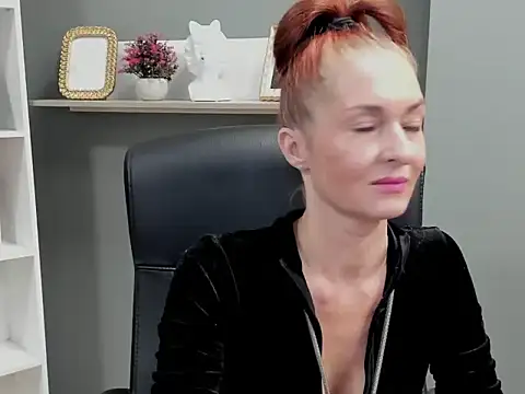 Soniakiss online show from 1, 12, 2025