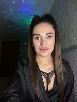 MonikaSi online show from 4, 2, 2026