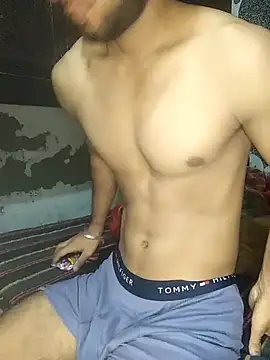 Snapshot of Fitboy07 chatting on 10, 5, 2026 Fitboy07 online show from 10, 5, 2026