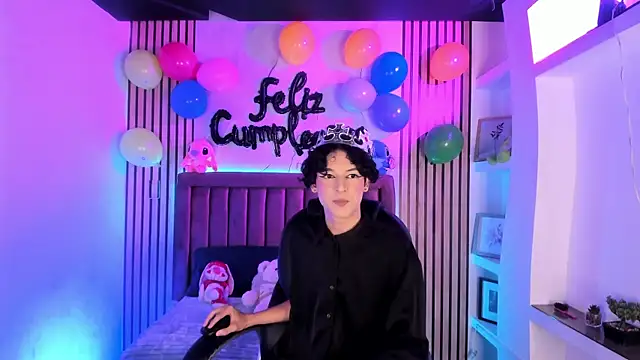 SthepanodiMonaco online show from 10, 4, 2026