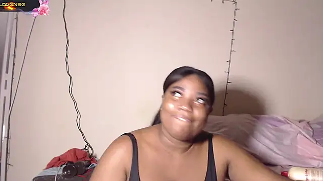 Snapshot of GraceMaaceey chatting on 10, 7, 2026 GraceMaaceey online show from 10, 7, 2026