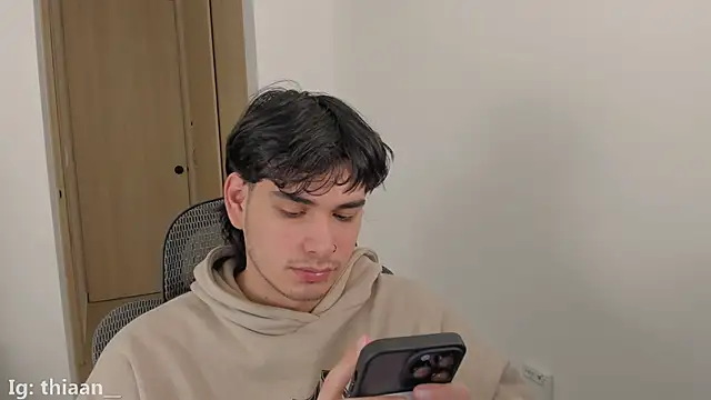 thiaann online show from 28, 11, 2025