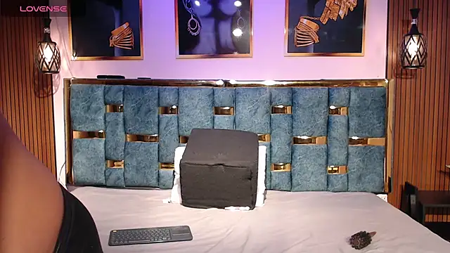  Caroline34 online show from 1, 4, 2026