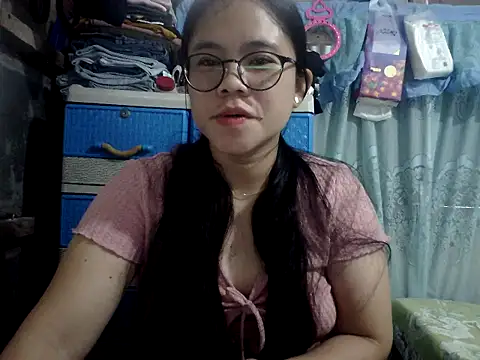 Snapshot of xxdreamgirl69 chatting on 27, 4, 2026 xxdreamgirl69 online show from 27, 4, 2026
