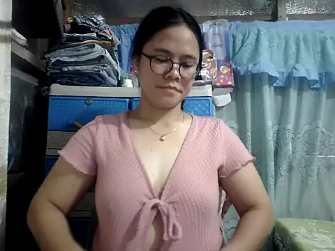 Snapshot of xxdreamgirl69 chatting on 9, 5, 2026 xxdreamgirl69 online show from 9, 5, 2026