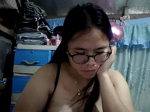 Snapshot of xxdreamgirl69 chatting on 27, 5, 2026 xxdreamgirl69 online show from 27, 5, 2026