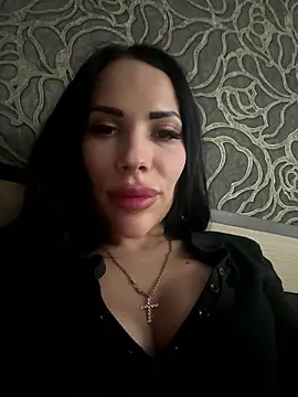 Snapshot of Sweet_little_gir chatting on 8, 1, 2026 Sweet little gir online show from 8, 1, 2026