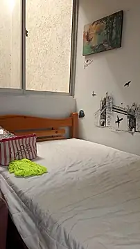 Emma Everett online show from 10, 1, 2026