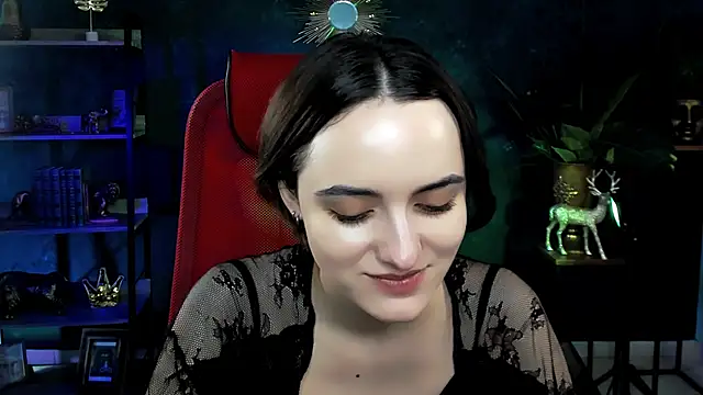 KateWillows online show from 8, 2, 2026