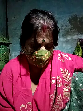 Snapshot of me-pari-hu chatting on 17, 12, 2025 me-pari-hu online show from 17, 12, 2025