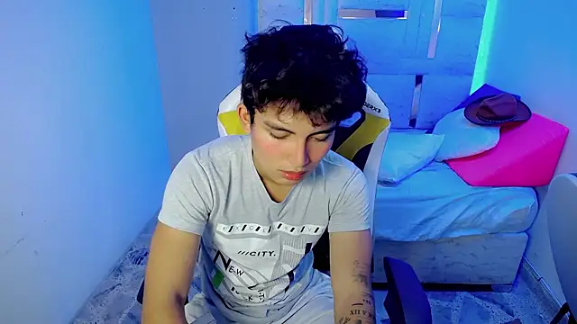 Green XoX online show from 12, 1, 2026