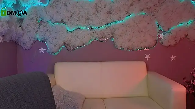 mikameovv online show from 13, 3, 2026