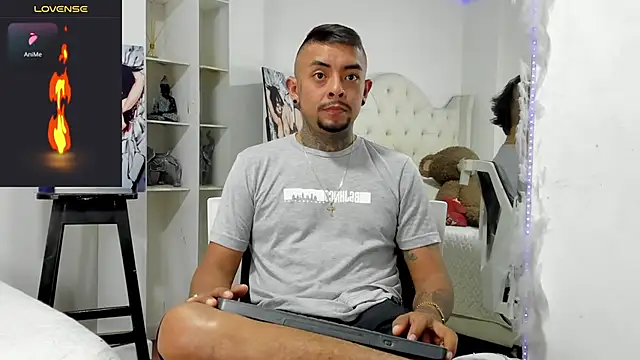 Snapshot of BASTIAN_NICOLAS_ chatting on 2, 12, 2025 BASTIAN NICOLAS online show from 2, 12, 2025