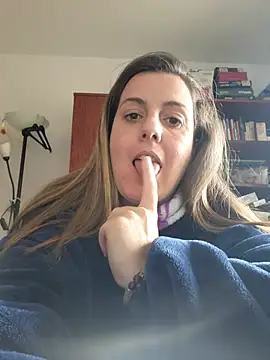 Snapshot of Sareyxon chatting on 29, 11, 2025 Sareyxon online show from 29, 11, 2025