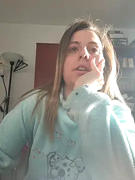 Snapshot of Sareyxon chatting on 5, 12, 2025 Sareyxon online show from 5, 12, 2025